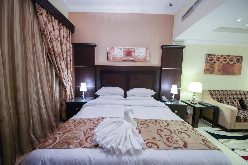 Ivory Grand Hotel Apartments Dubai Ngoại thất bức ảnh